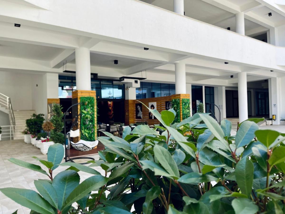 Azura Saranda Terraces Apt Exterior photo